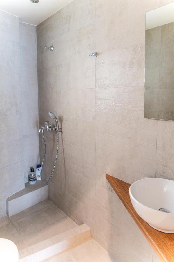 Light & Airy! In The City Atenas Exterior foto